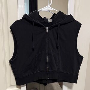 H&M Black Crop and Sleeveless Zip-Up Hoodie